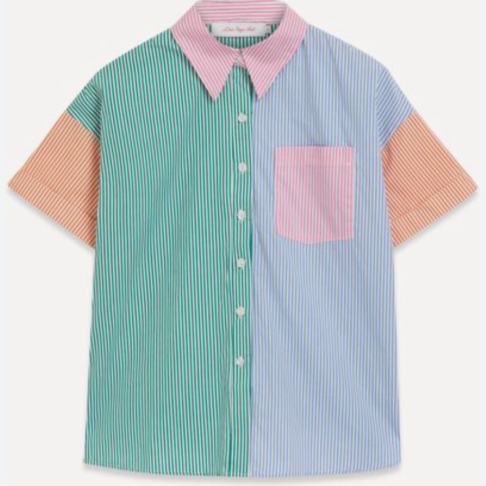 Lisa Says Gah Button Down